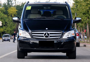 奔驰唯雅诺(7-9座）