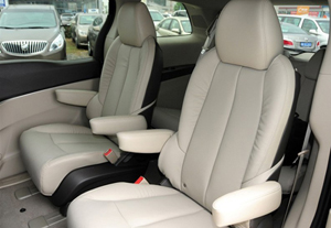 新款别克LG8 (7座)