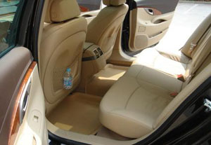 别克君越（5座）